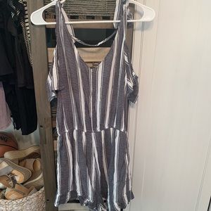 American Eagle Romper